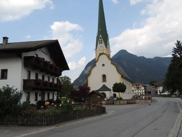 Ausztriai Tájak Kicsi Gyönyörű Falvakkal — Stock Fotó