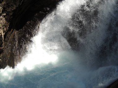 Caratas Krimmmml, Avusturya 'daki en yüksek şelale..