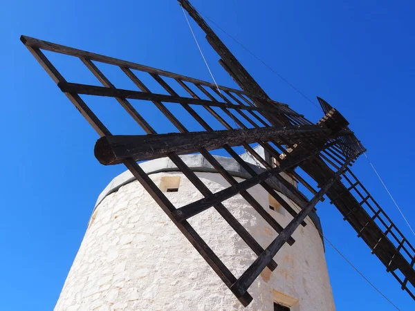 Consuegra Hiszpańskie Miasto Słynie Wiatraków — Zdjęcie stockowe