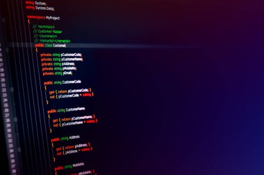 C diyez programlama dili kaynak kodu örneği monitörde, C # kaynak kodu.