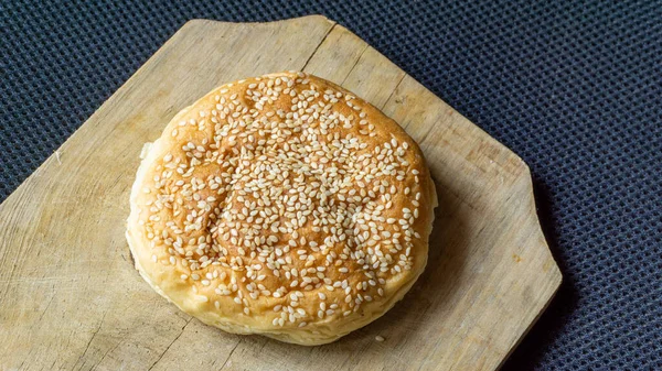 Die Hausgemachten Semmeln Mit Sesam Burger Brötchen Mit Sesam Zutaten — Stockfoto