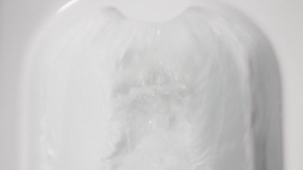 Lave Sanita Banheiro Está Limpo Após Limpeza Corrente Água Liberta — Vídeo de Stock
