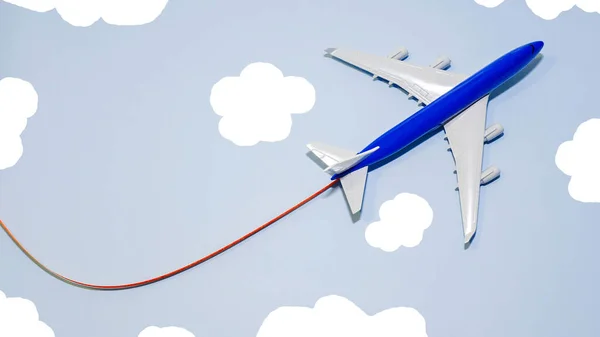 Copiar Espaço Avião Voo Fundo Azul Trajetória Voo Avião Avião — Fotografia de Stock