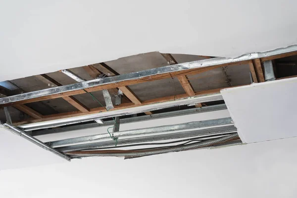 Ceiling Panels Broken Damage Car Crash Home Maintenance Repair Home — Stock Photo, Image