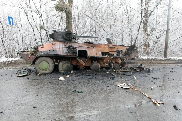 Kharkiv Ukraine Februari 2022 Een Beschadigd Militair Voertuig Afgebeeld Aan — Gratis stockfoto