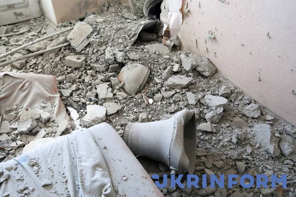 Kharkiv Ucrania Febrero 2022 Las Consecuencias Del Bombardeo Por Parte — Foto de stock gratis