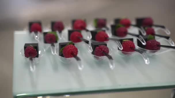 Dessert Voor Catering Voor Feest — Stockvideo