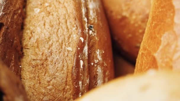 Macro Shot Crispy Golden Brown Bread — Stock Video