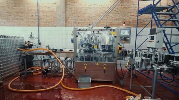 Оборудование Производства Пива Пивоварне Заводе — стоковое видео