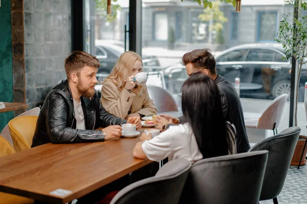 Cheerful Company Friends Socializing Weekend Spending Time Together Having Lunch — Stock Photo, Image
