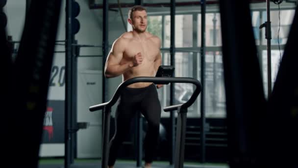 Male Athlete Athlete Doing Cardio Training Treadmill Bodybuilder — Video
