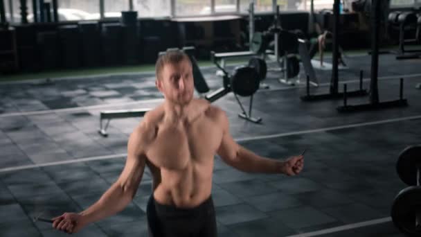 Young Male Athlete Exercising Cardio Jump Rope Cardio Training — ストック動画