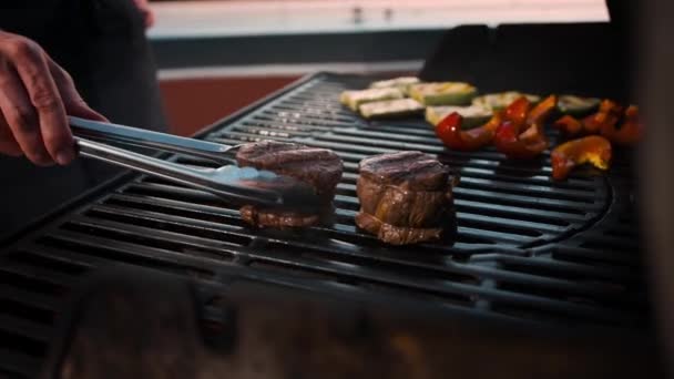 Bbq Close Filet Mignon Steak Grilled Vegetables Cooking — Video Stock