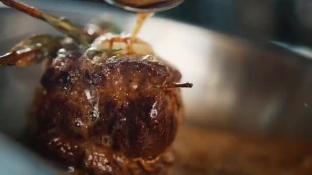 Close Chef Pouring Sauce Filet Mignon While Cooking — Stockvideo