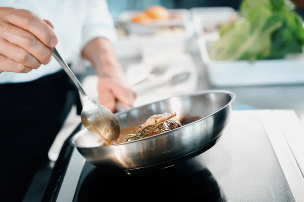 Professional Restaurant Kitchen Close Male Chef Preparing Filet Mignon Frying — Stock Photo, Image