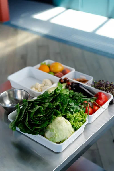 Professional Kitchen Restaurant Close Vegetables Greens Boxes Dill Lettuce Tomatoes — Stockfoto