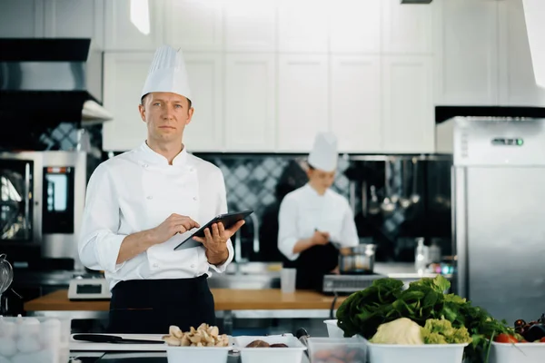 Professional Kitchen Restaurant Male Chef Checks Availability Products Employee Restaurant — ストック写真