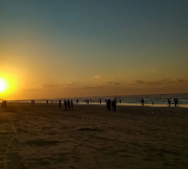 Sunset Beach Makes Beautiful Silhouette — Stock Photo, Image