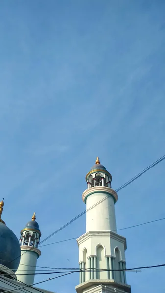 Acima Mesquita Parece Céu Limpo — Fotografia de Stock