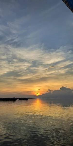 Belo Pôr Sol Nas Ilhas — Fotografia de Stock