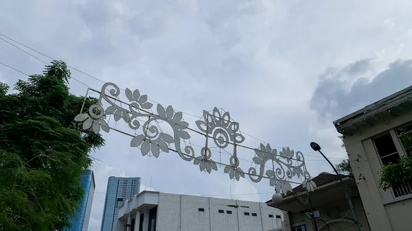 2022 인도네시아 수라바야 오후에 마자파히트 호텔의 외곽을 둘러보면 수라바야 튀랑간 — 스톡 사진