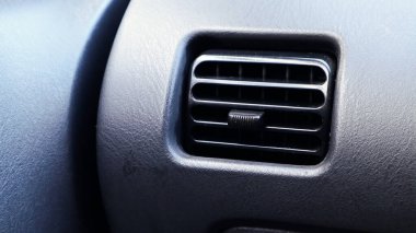 Araba kliması hala çalışıyor.