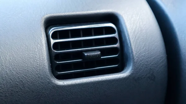 Araba kliması hala çalışıyor.