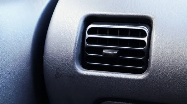 Araba kliması hala çalışıyor.