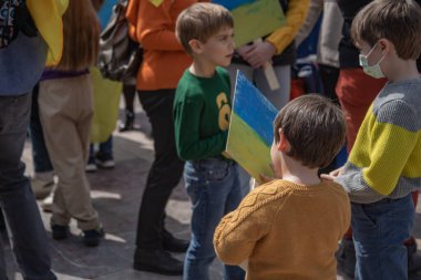 İspanya meydanında Ukrayna protestosu