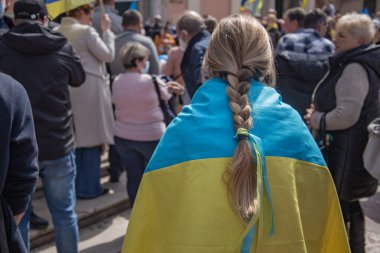 İspanya meydanında Ukrayna protestosu