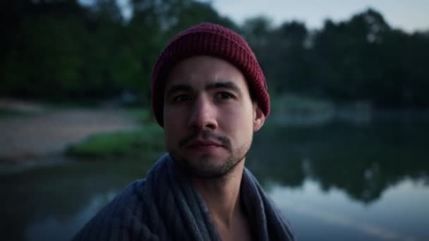 Portrait Concentrated Man Towel His Shoulders Standing Lake Shore Looking — Stock video