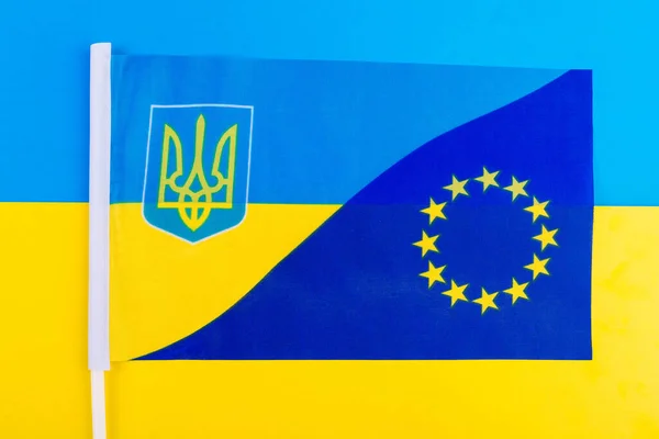 Militärt Krigsplan Stridsplan Och Tank Bakgrunden Till Den Ukrainska Flaggan — Stockfoto