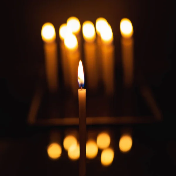 Velas Foram Acesas Escuridão Para Realizar Alguns Rituais Como Luz — Fotografia de Stock