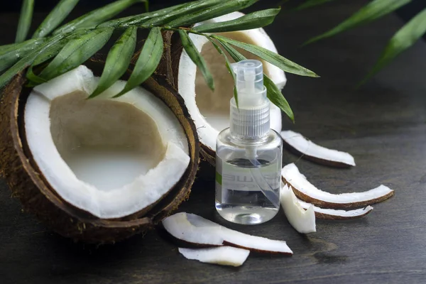 Aceite Coco Para Cara Producto Cosmético Botella Con Dispensador Sobre — Foto de Stock