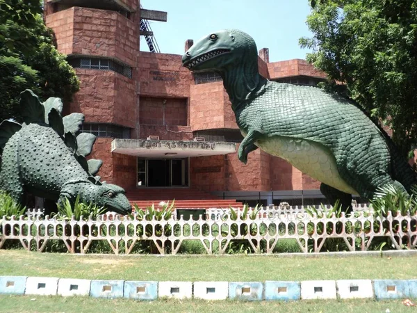 Estátua Dinossauro Museu Governo Chennai Este Museu Também Conhecido Como — Fotografia de Stock