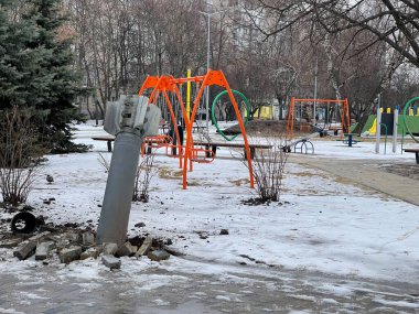 Ukrayna, Kharkiv 28 / 02 / 2022: Rus bombardımanı ve Rusya 'nın Ukrayna' yı işgali hedefinde Kharkiv. 