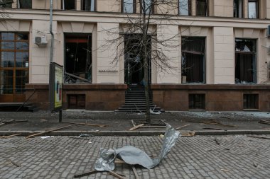 UKRAINE, KHARKIV, 01 Mart 2022: Harkiv 'in harabe şehir merkezinin görüntüsü. Rusya 'nın Ukrayna İstilası.