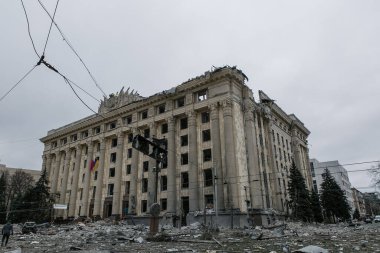 UKRAINE, KHARKIV, 01 Mart 2022: Harkiv 'in harabe şehir merkezinin görüntüsü. Rusya 'nın Ukrayna İstilası.