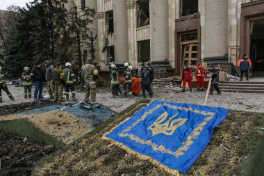 UKRAINE, KHARKIV, 01 Mart 2022: Harkiv 'in harabe şehir merkezinin görüntüsü. Rusya 'nın Ukrayna İstilası.