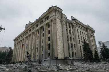 UKRAINE, KHARKIV, 01 Mart 2022: Harkiv 'in harabe şehir merkezinin görüntüsü. Rusya 'nın Ukrayna İstilası.