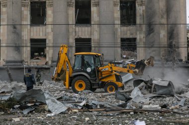 UKRAINE, KHARKIV, 01 Mart 2022: Harkiv 'in harabe şehir merkezinin görüntüsü. Rusya 'nın Ukrayna İstilası.