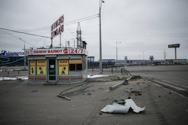 Ukrayna, Kharkiv 26 / 02 / 2022: Rusya 'nın Ukrayna' yı işgali sırasında Harkiv kentinin sokaklarının manzarası.
