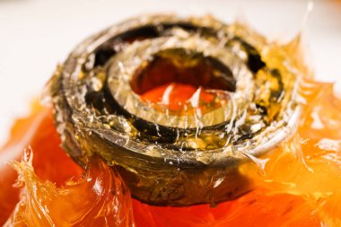 Yağ ve bilye, otomotiv ve sanayi için lityum makine yağlama.                         