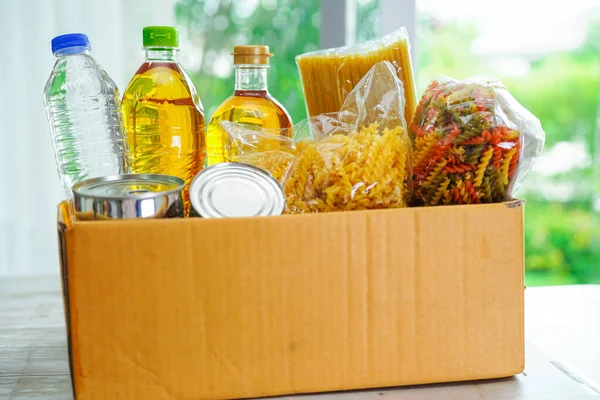 Productos Alimenticios Caja Donación Para Voluntarios — Foto de Stock