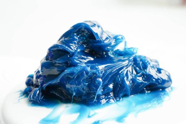 Yağ, mavi kaliteli sentetik lityum kompleks yağ, yüksek sıcaklıklar ve otomotiv ve endüstriyel yağlama.