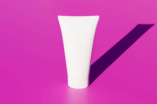 Pembe arka planda beyaz kozmetik tüpleri. Kozmetik için şablon, en az 3D biçim oluşturma.