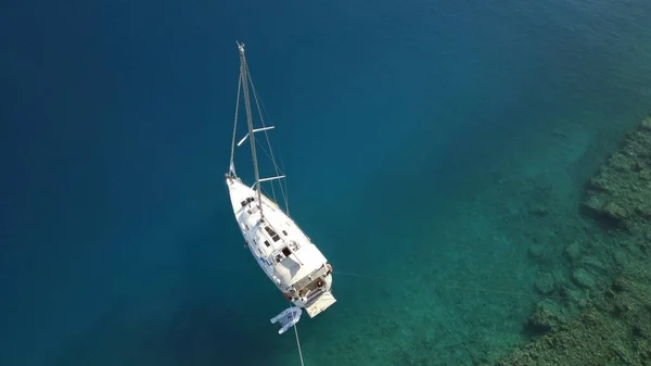 Tour Turístico Mar Costa Océano Agua Azul Barco Barco Yate — Foto de Stock