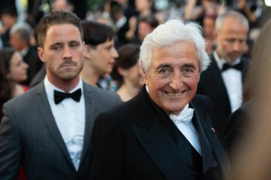 Jean-Loup Dabadie, 70 'inci Cannes Film Festivali' nin açılış galasına katıldı.