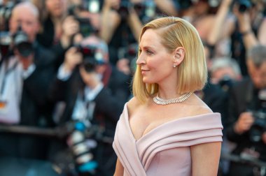 CannES, FRANCE - 17 Mayıs: Aktris Uma Thurman, 70 'inci yıllık Cannes Film Festivali' nde 