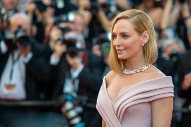 CannES, FRANCE - 17 Mayıs: Aktris Uma Thurman, 70 'inci yıllık Cannes Film Festivali' nde 